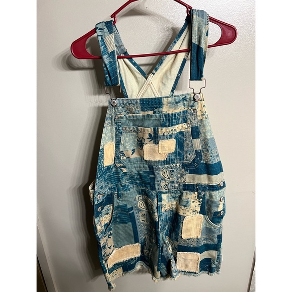 Lo Fidelity NWT Rare Free People Patchwork Overalls - Picture 4 of 8